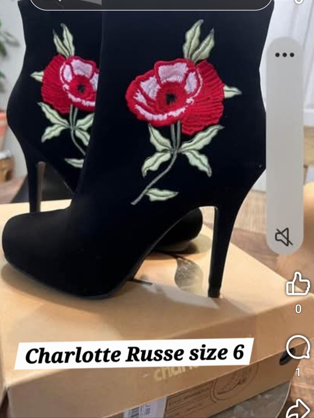 Brand New In Box Charlotte Russe Size 6 Black Velvet Boots With Roses